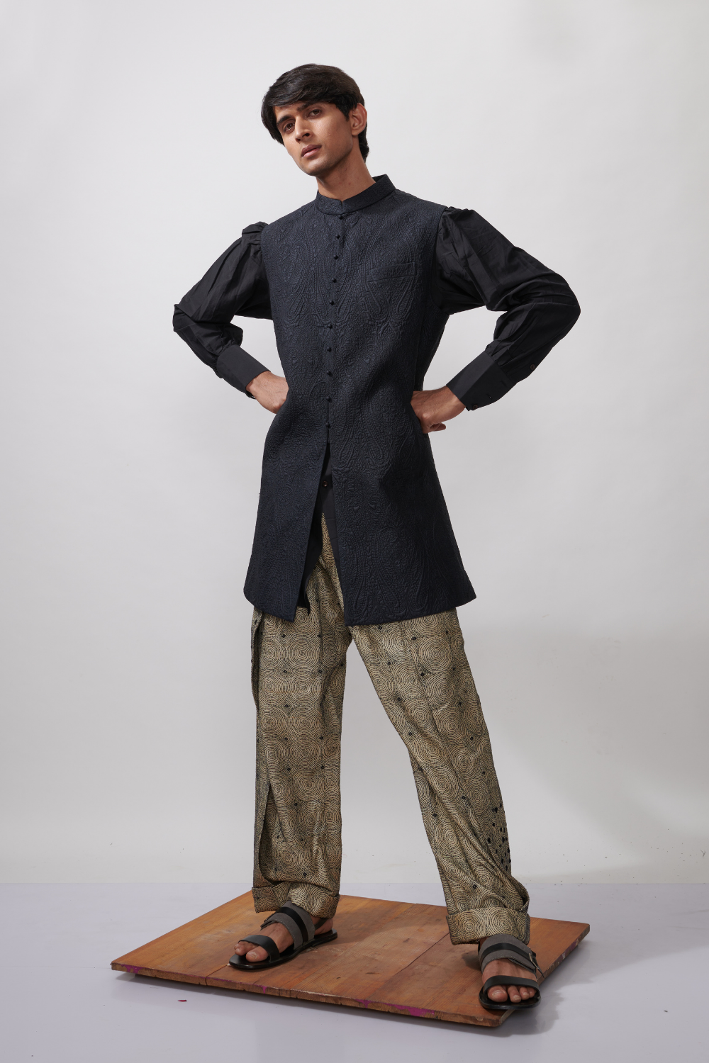 SIYAHI QUILTED VEST