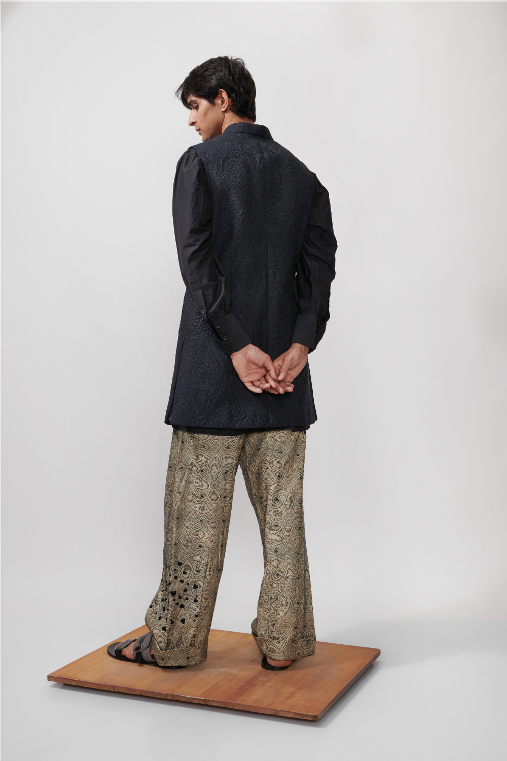 SIYAHI QUILTED VEST