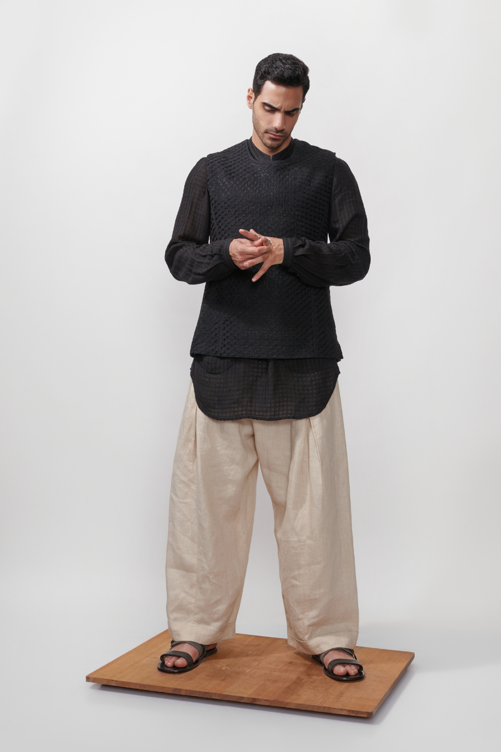 MATSYA ARMOUR VEST