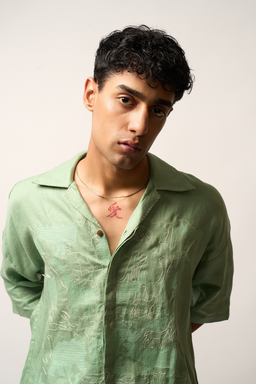 ANIMAL FARM SHIRT - SAGE GREEN