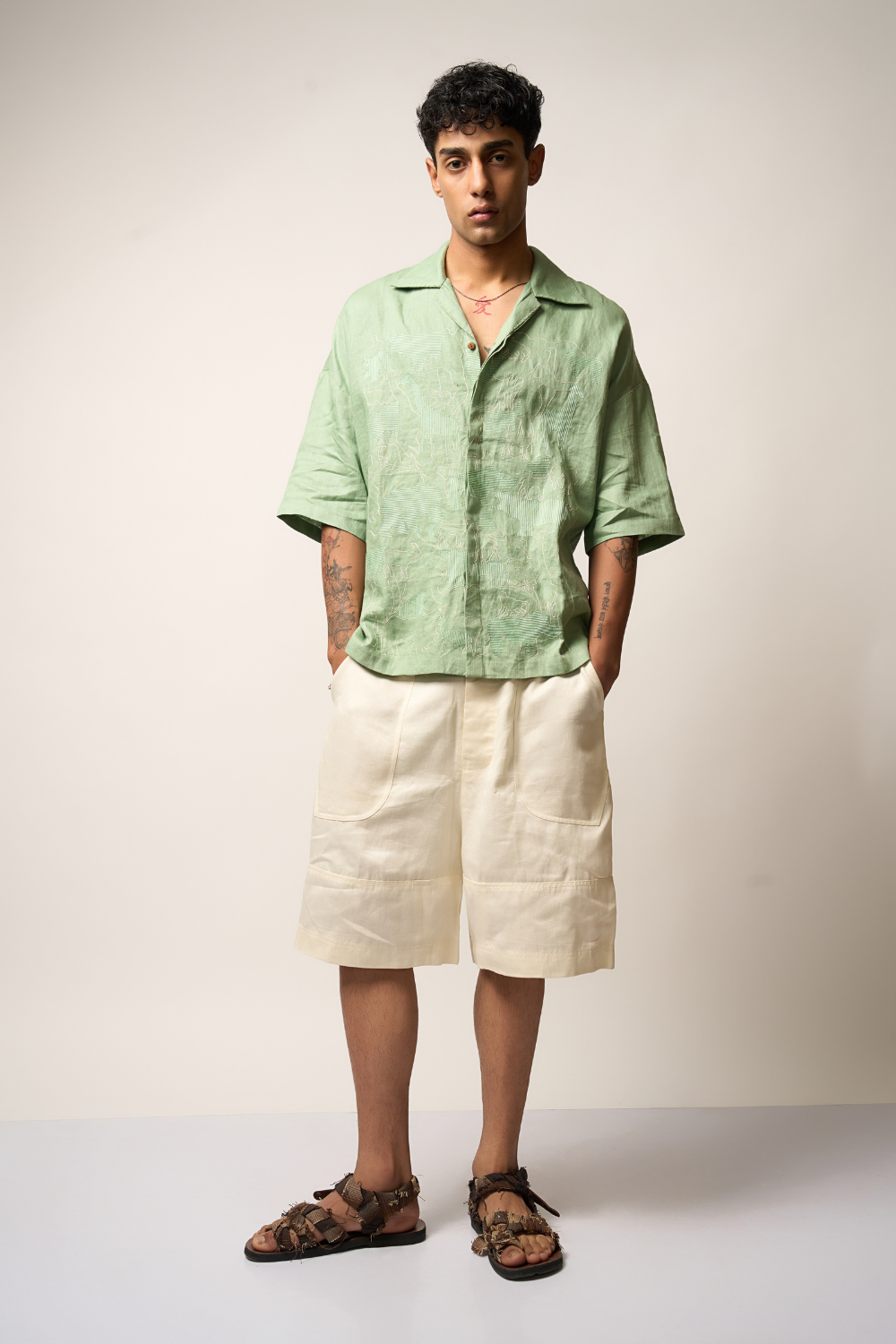 ANIMAL FARM SHIRT - SAGE GREEN