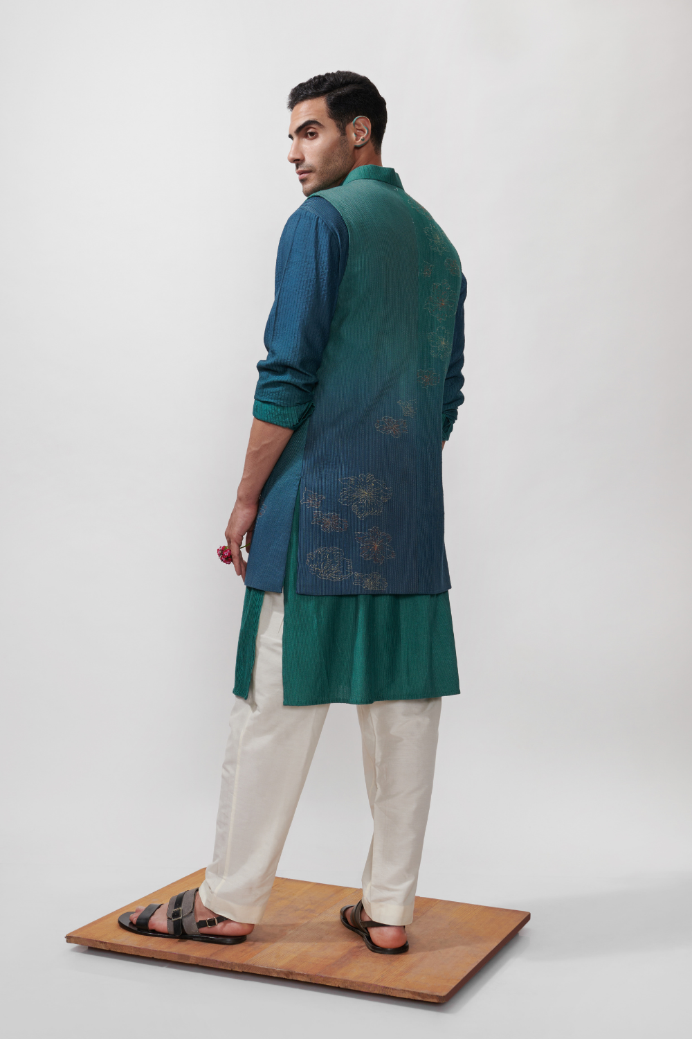 NOOR - SHAAM BANDI