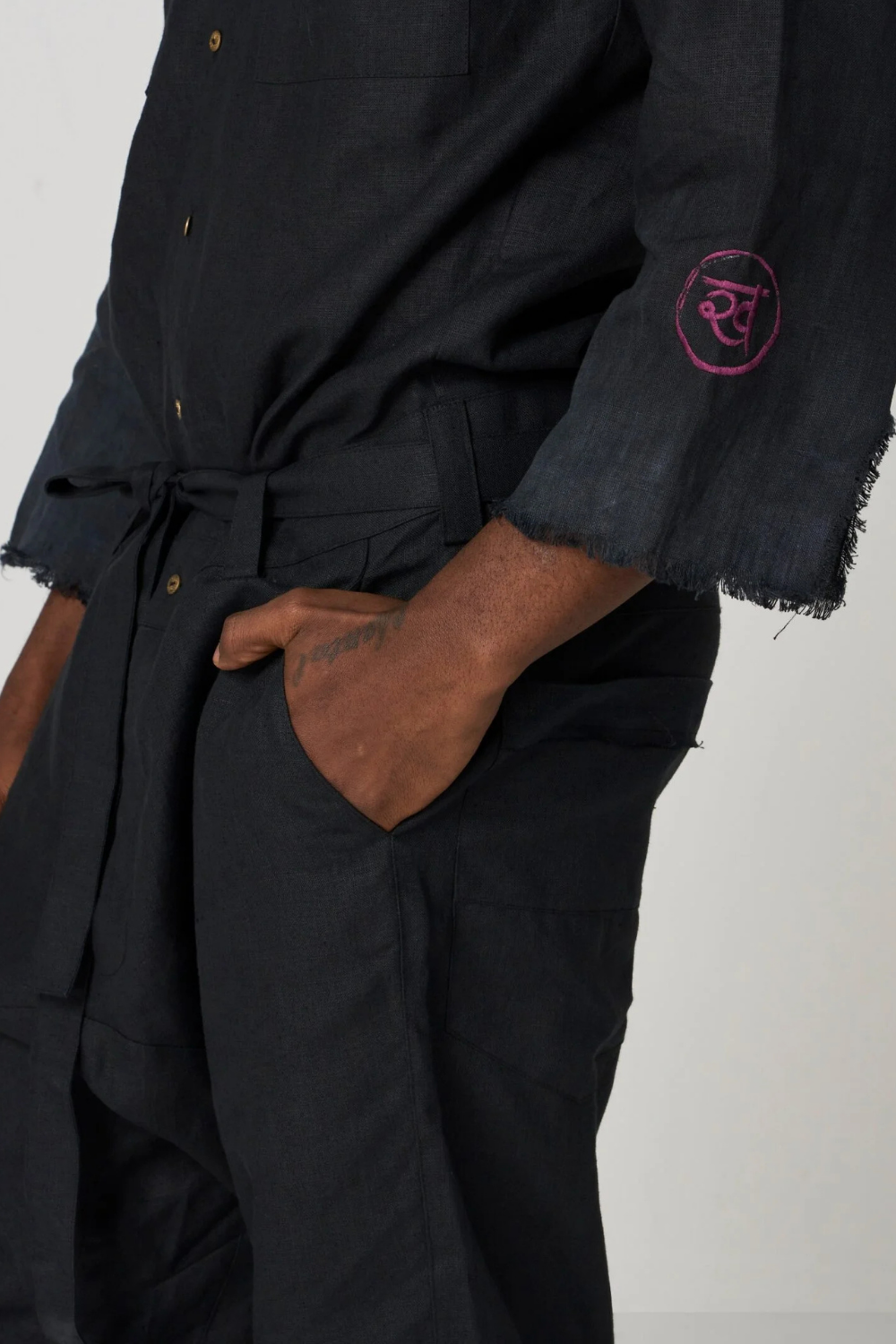 WAGON JUMPSUIT-BLACK