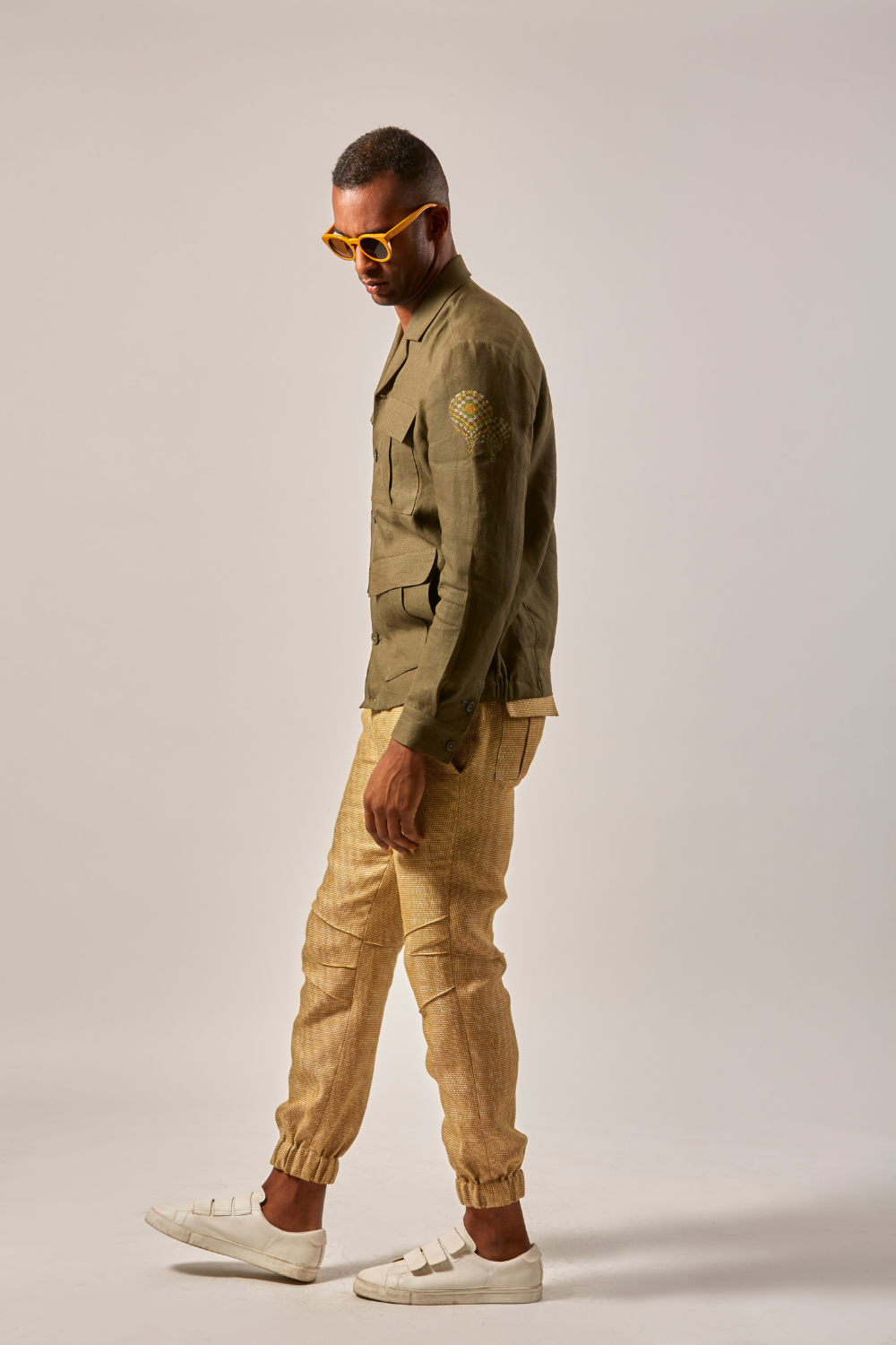 BALOON UTILITY SHACKET