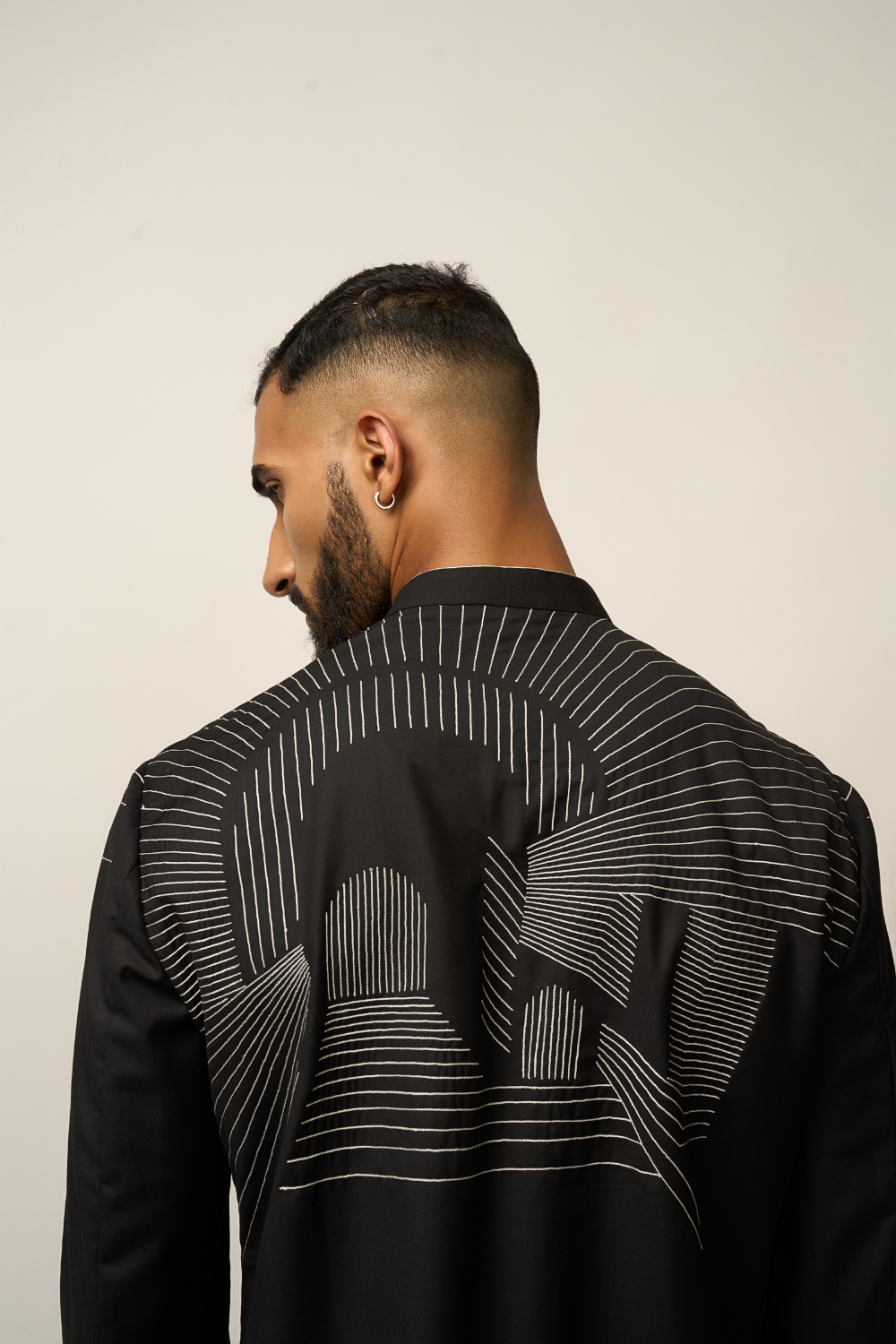 NEW RELATIVITY SHIRT - BLACK