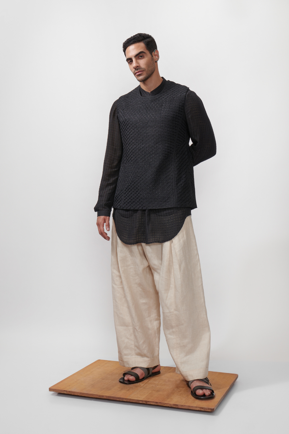 MATSYA ARMOUR VEST