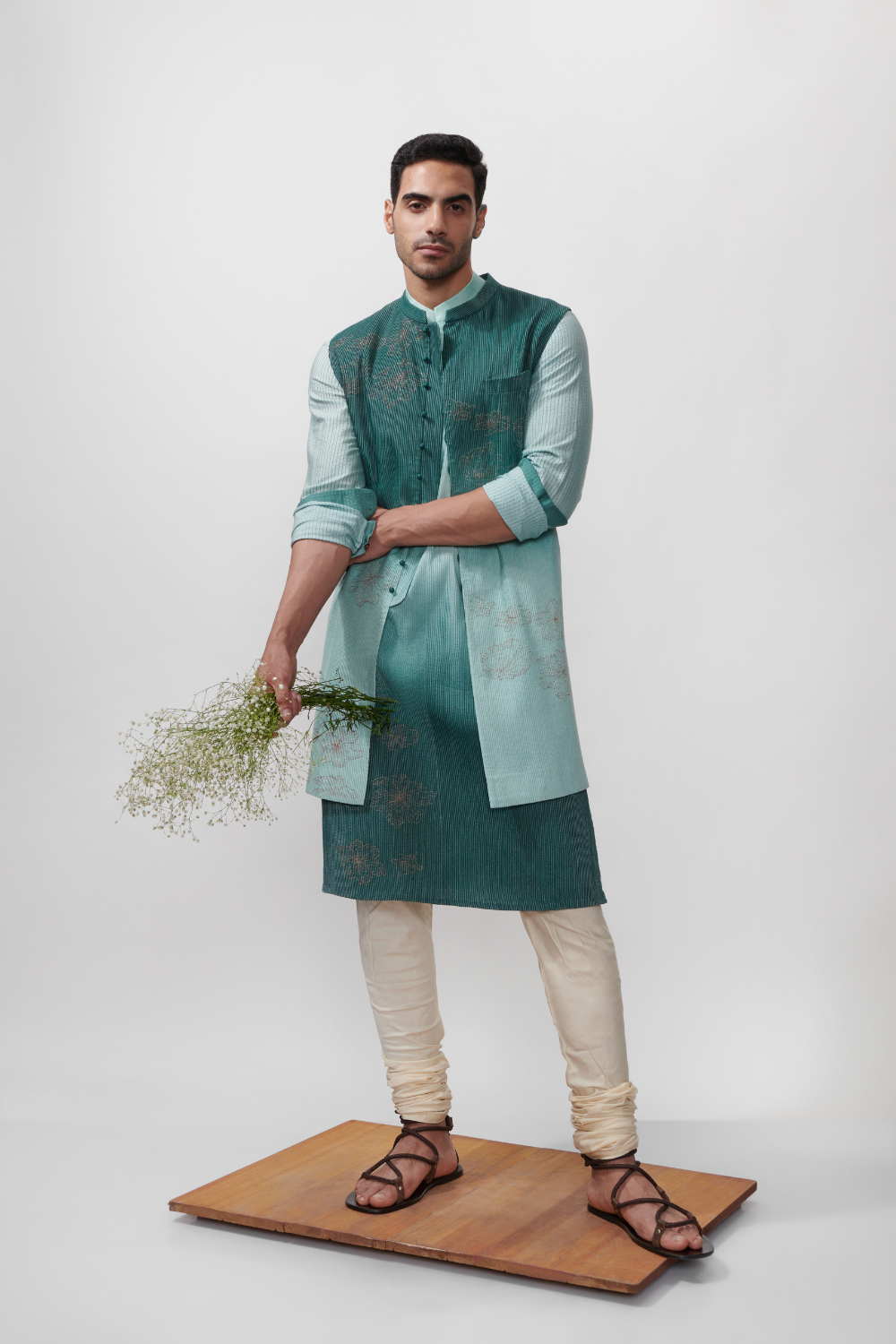 NOOR - SAVERA BANDI