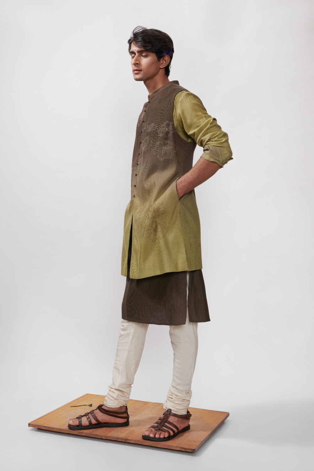 NOOR - DHARTI BANDI